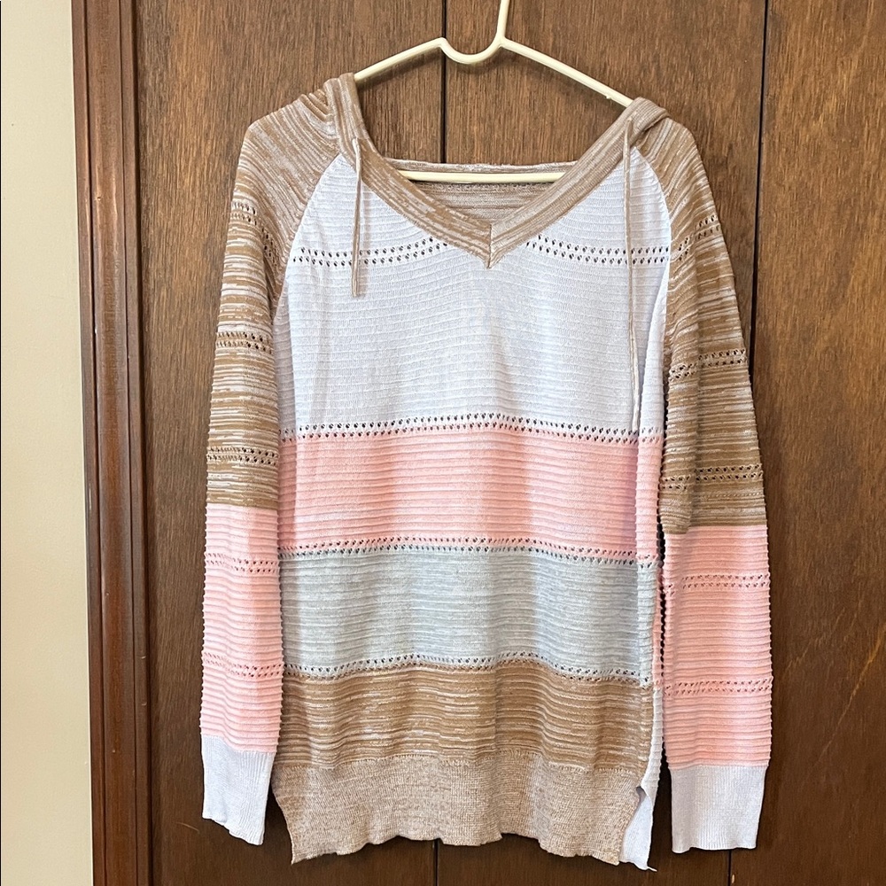 Elegant Striped V-Neck Sweater in Pink and Tan